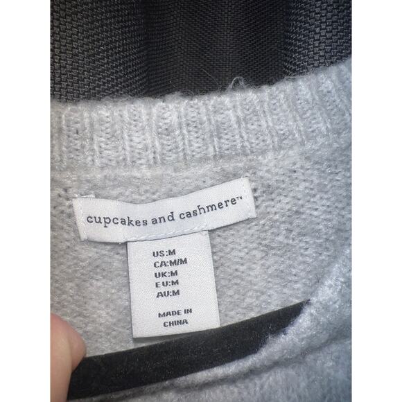 Ugly Christmas Sweater Xmas Size Medium Gnome - Picture 2 of 3